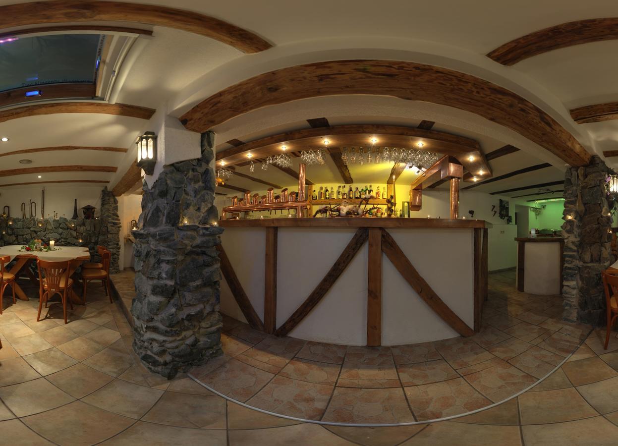 Hotel Alpenhof Markneukirchen 외부 사진