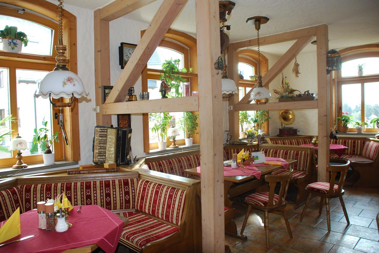 Hotel Alpenhof Markneukirchen 외부 사진