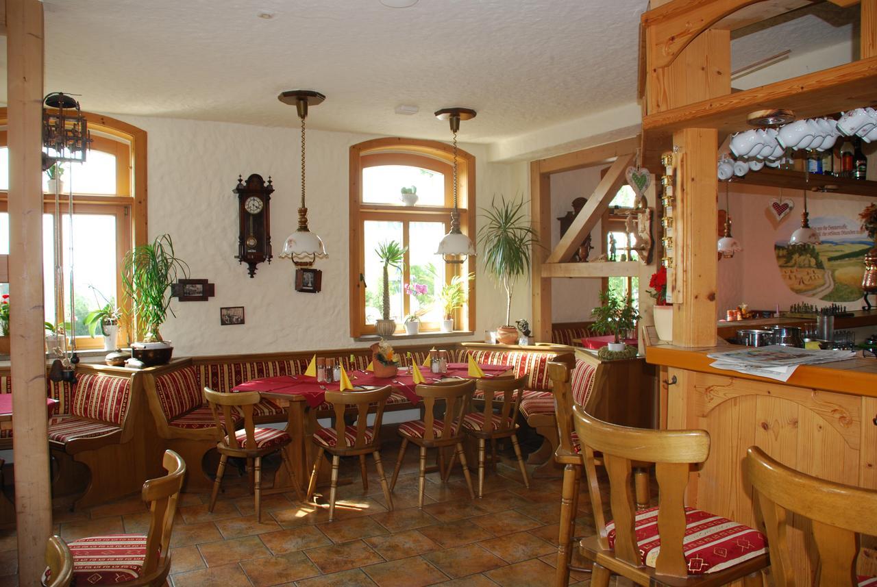 Hotel Alpenhof Markneukirchen 외부 사진